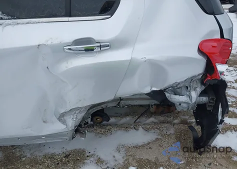 2018 Chevrolet Trax Lt z USA, uszkodzony, nr VIN KL7CJLSB3JB676438